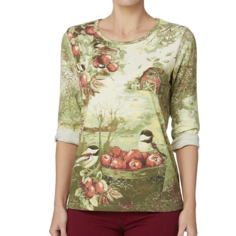 size XL, bust is up to 44" inches, new condition, beautiful apple 🍎 farm shirt